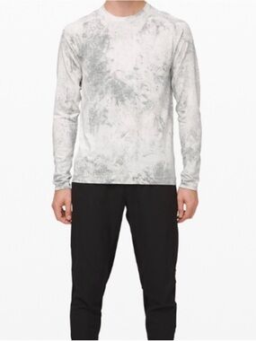 Lululemon Metal Vent Tech Long Sleeve